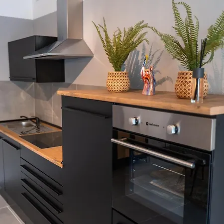 Apartment Ein Zi Zentrum Wlan Parkplatz